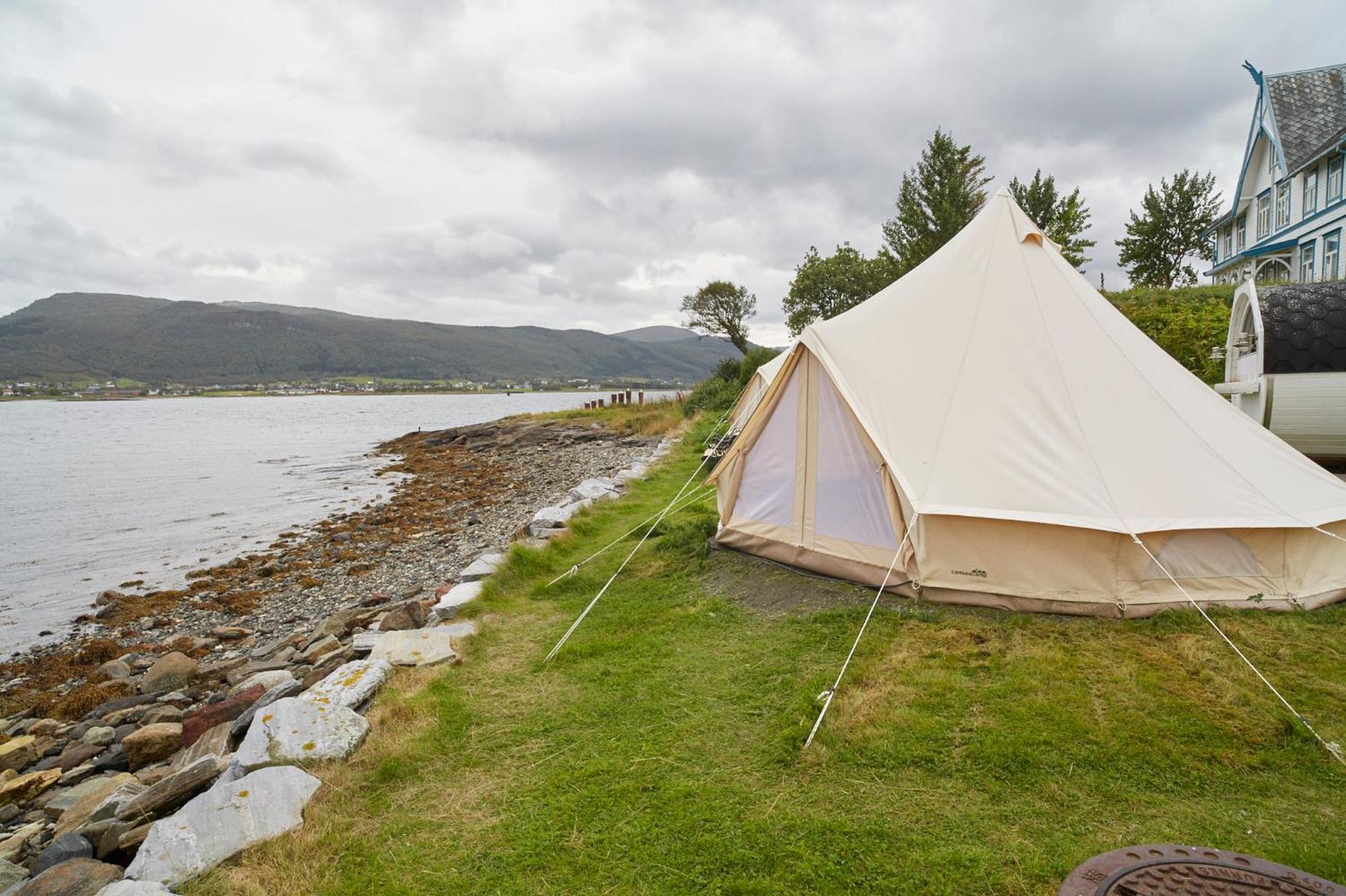 Sandtorgholmen Glamping Экстерьер фото